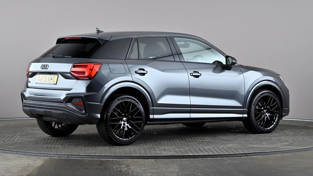 Audi Q2 35 Tfsi Black Edition S Tronic Grey #6