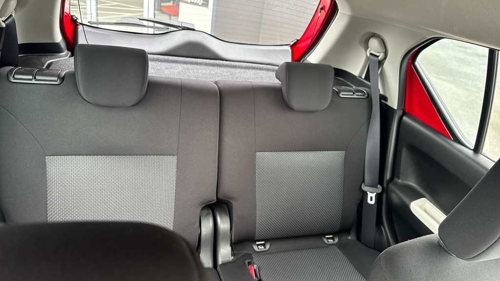 Suzuki Ignis  Orange #23