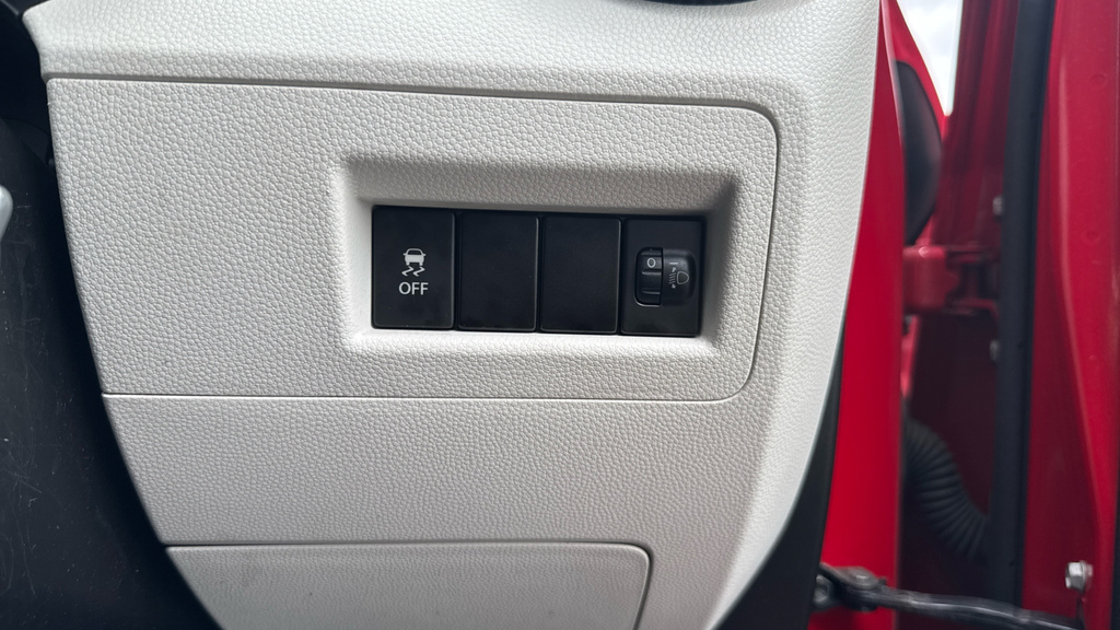 Suzuki Ignis  Orange #10