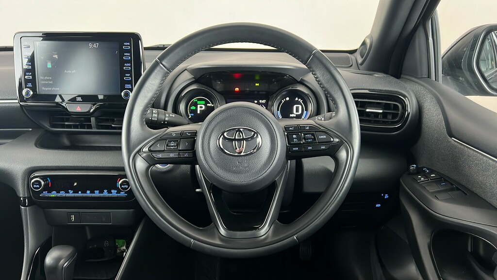 Toyota Yaris Icon Tech Grey #14