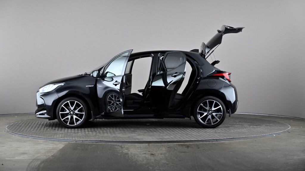 Toyota Yaris Icon Tech Grey #9