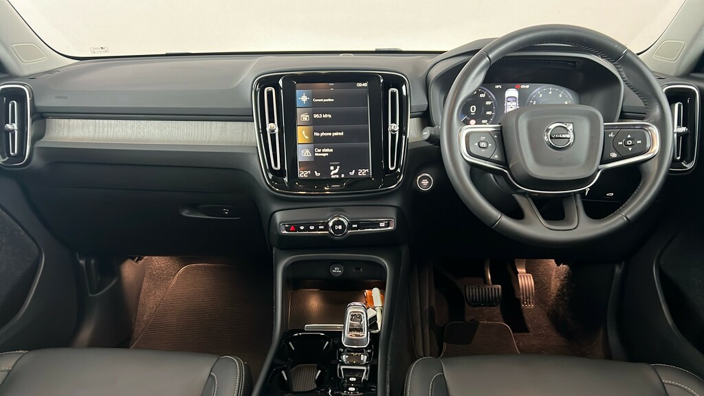 Volvo XC40 R-design, T3 Grey #13