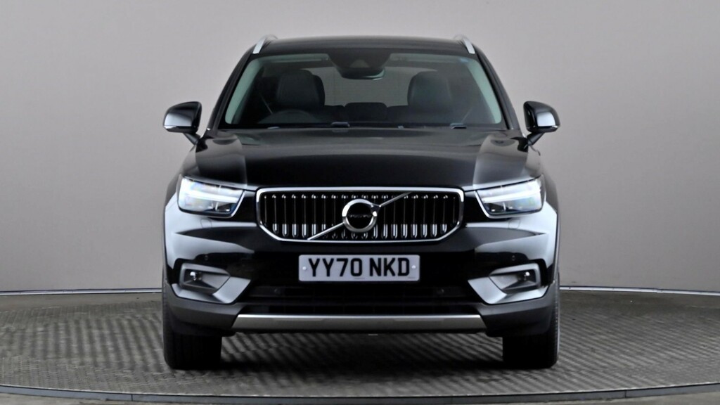 Volvo XC40 2.0 B4p Inscription Black #2