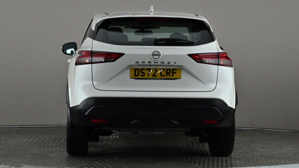Nissan Qashqai 1.3 Dig-t Mh Acenta Premium White #5