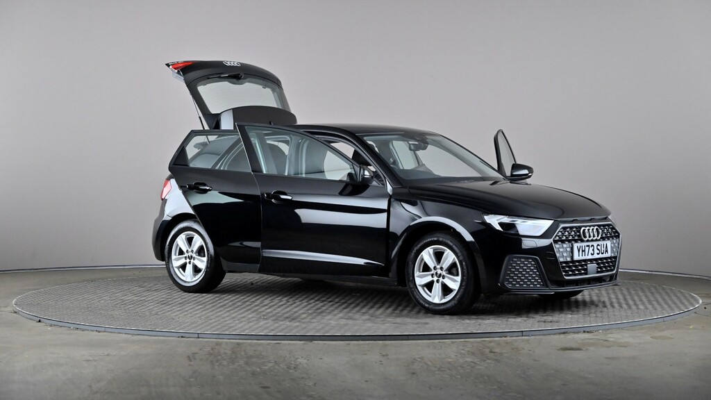 Audi A1 25 Tfsi Technik Black #6