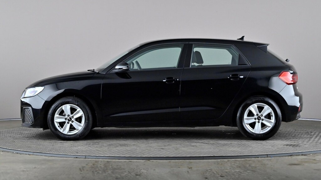 Audi A1 25 Tfsi Technik Black #2