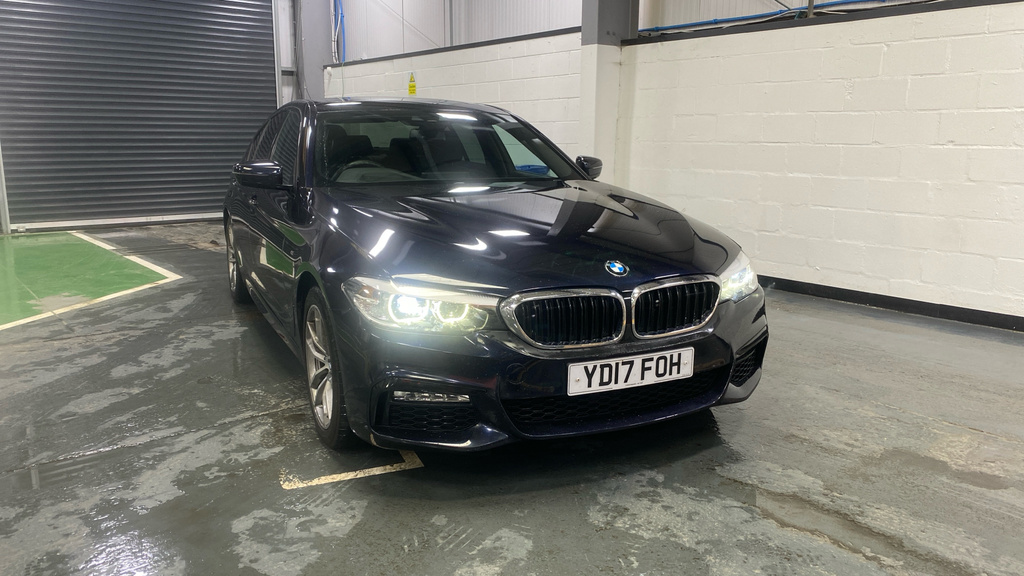 BMW 5 Series 520D Xdrive M Sport Black #2