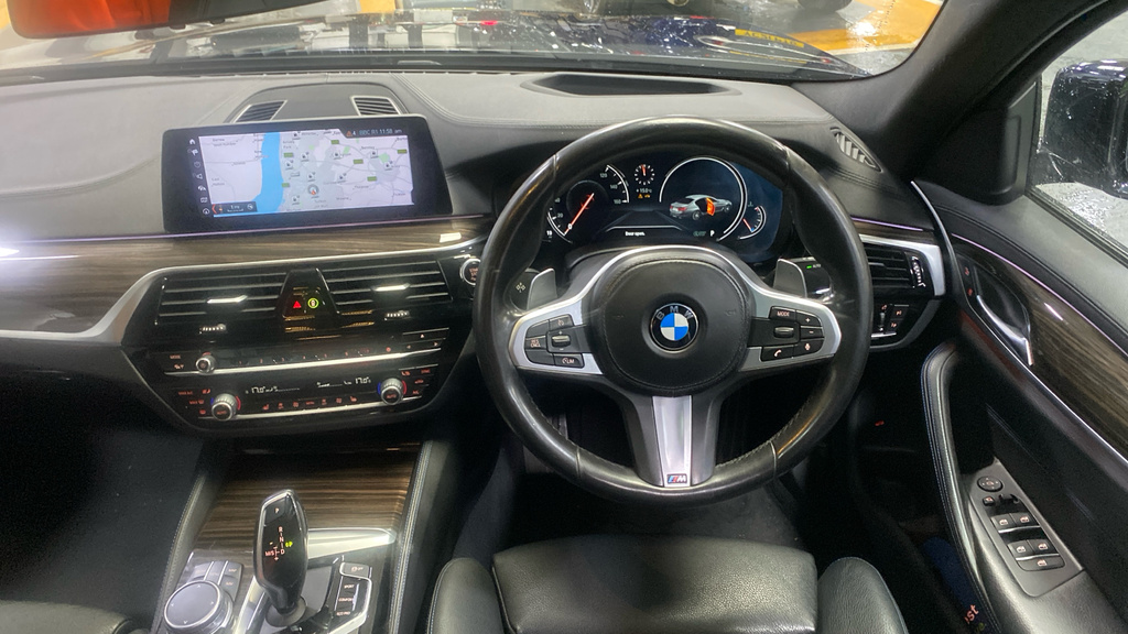 BMW 5 Series 520D Xdrive M Sport Black #5
