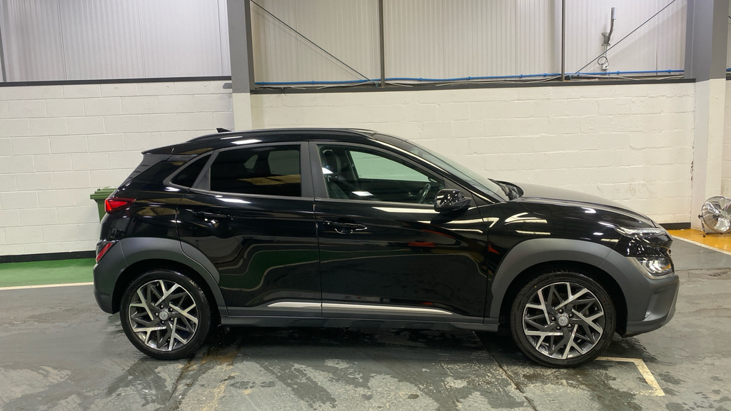Hyundai Kona 1.6 Gdi Hybrid Ultimate Dct Black #3