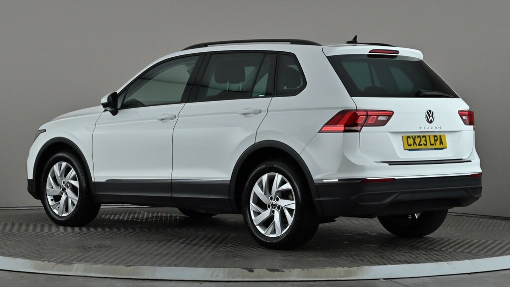 Volkswagen Tiguan 1.5 Tsi 150 Life Dsg CX23LPA White #4