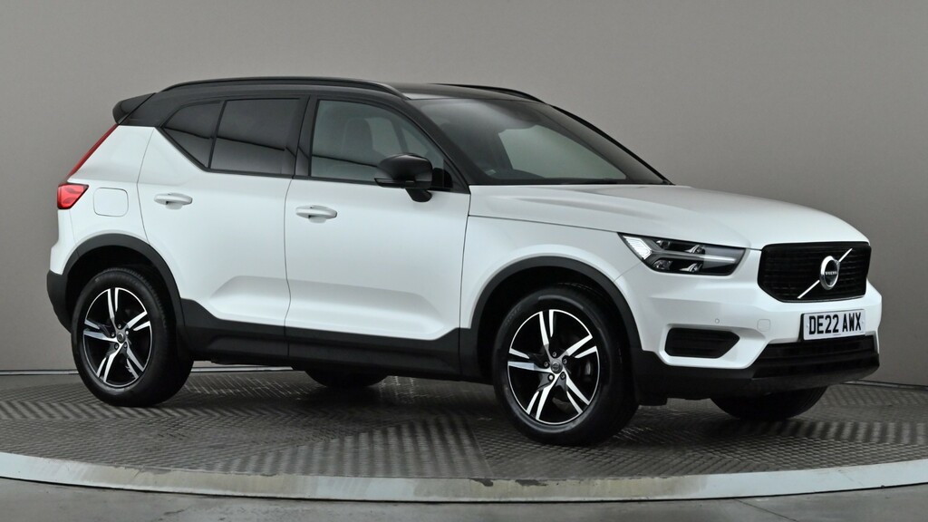 Volvo XC40 1.5 T3 163 R Design DE22AWX White