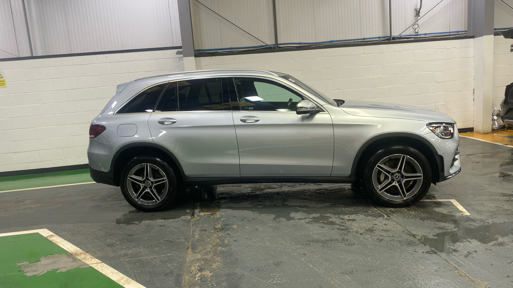 Mercedes-Benz GLC Class Glc 300De 4Matic Amg Line 9G-tronic Silver #2