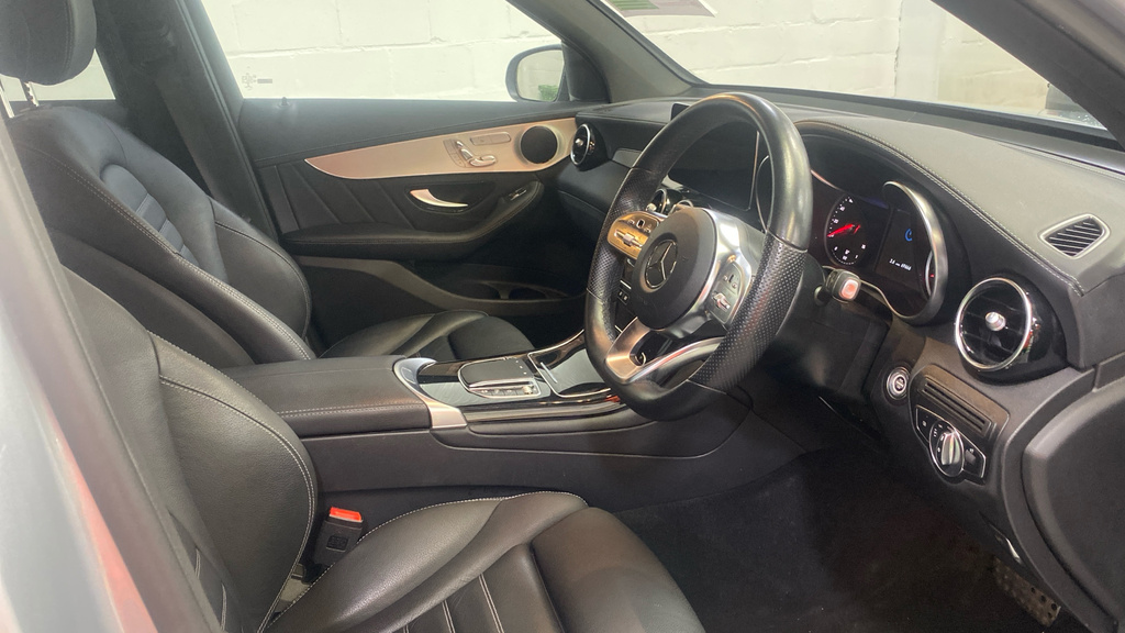Mercedes-Benz GLC Class Glc 300De 4Matic Amg Line 9G-tronic Silver #4