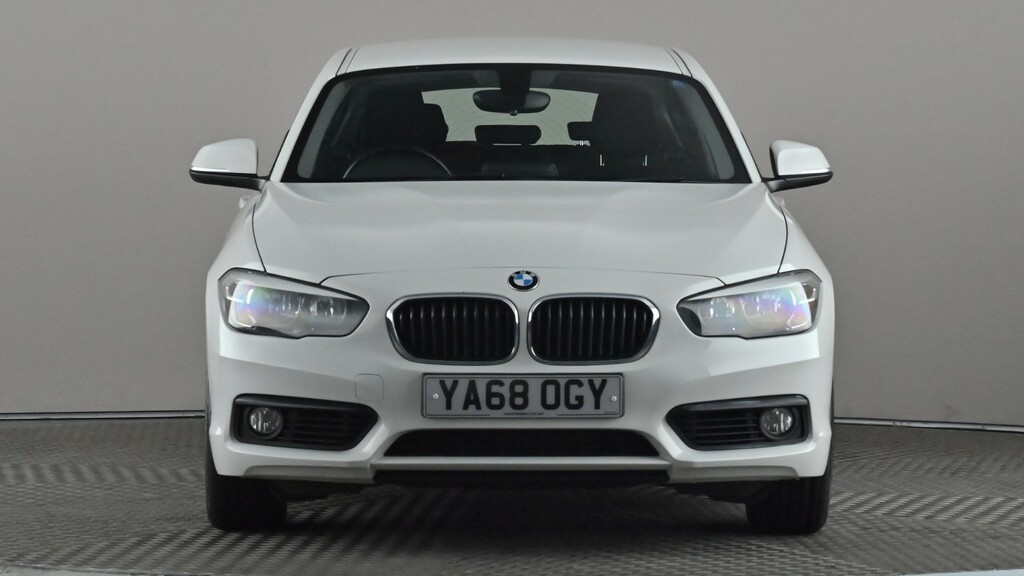 BMW 1 Series 118D Se Navservotronic YA68OGY White #2