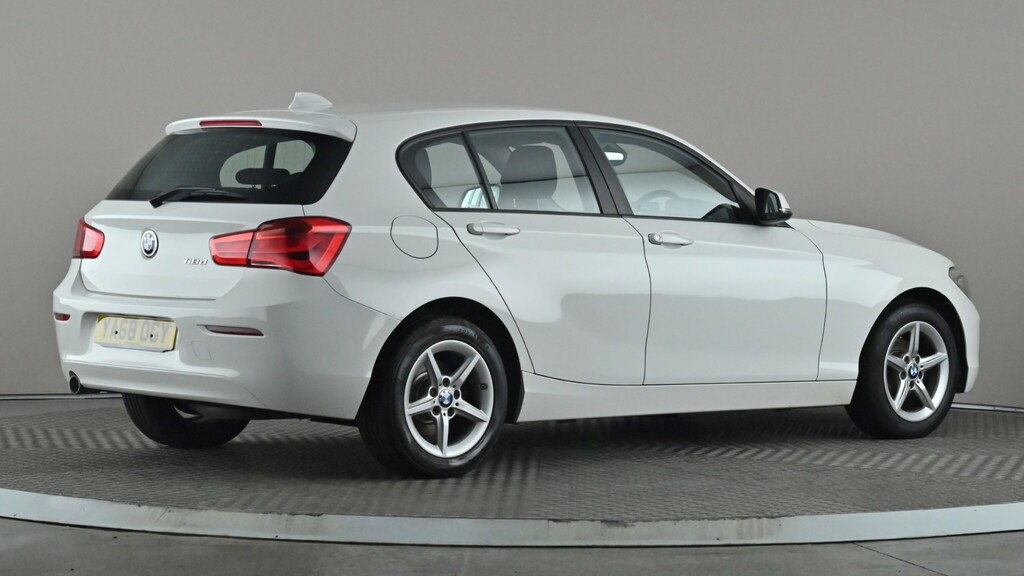 BMW 1 Series 118D Se Navservotronic YA68OGY White #6