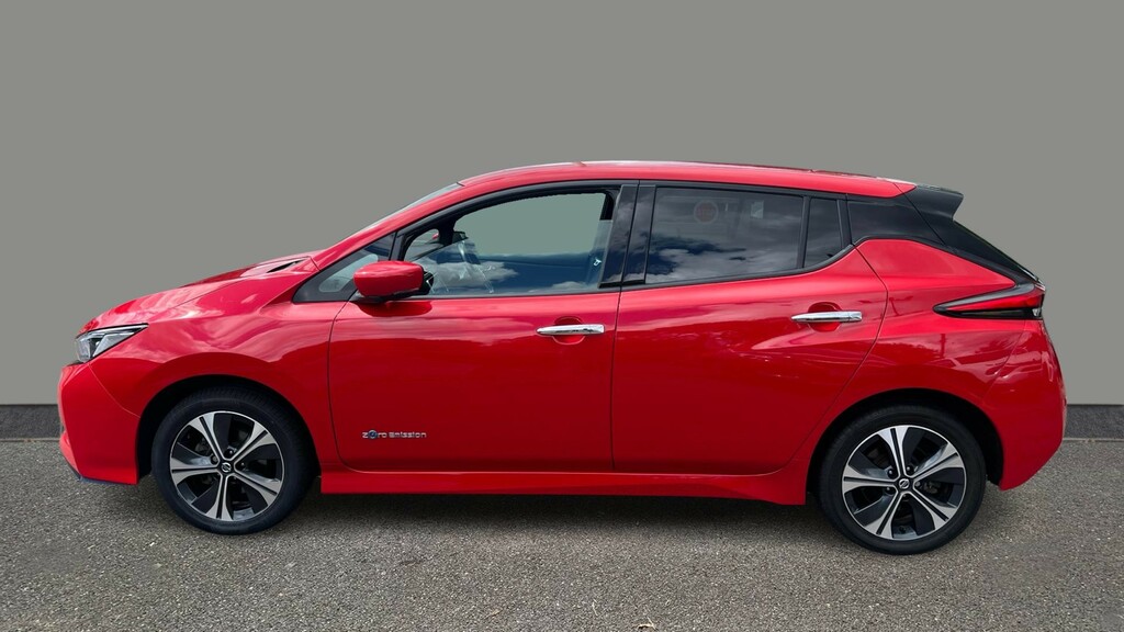 Nissan Leaf 160Kw E Tekna 62Kwh Red #3