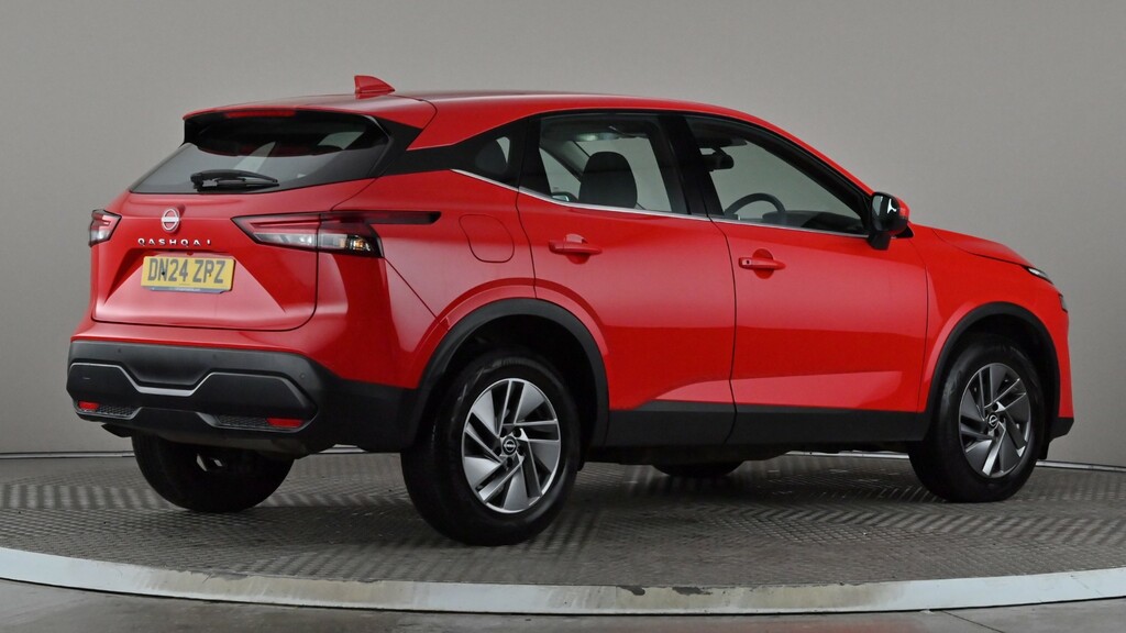 Nissan Qashqai 1.3 Dig-t Mh 158 Acenta Premium Xtronic DN24ZPZ Red #6