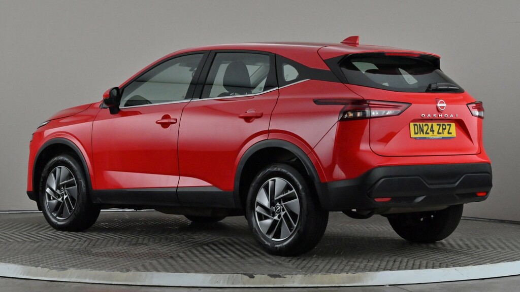Nissan Qashqai 1.3 Dig-t Mh 158 Acenta Premium Xtronic DN24ZPZ Red #4