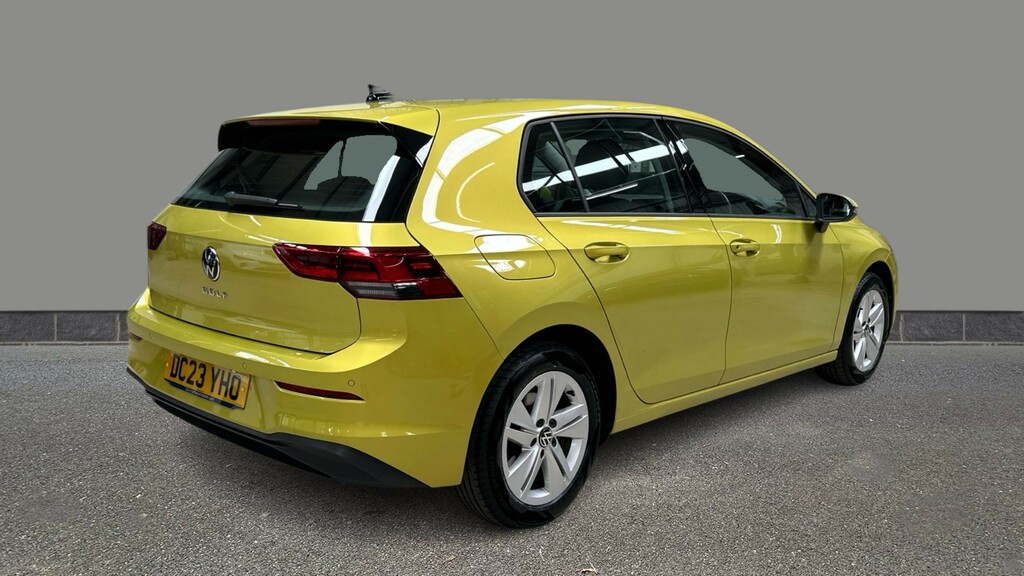 Volkswagen Golf 1.5 Tsi 150 Life DC23YHO Yellow #6