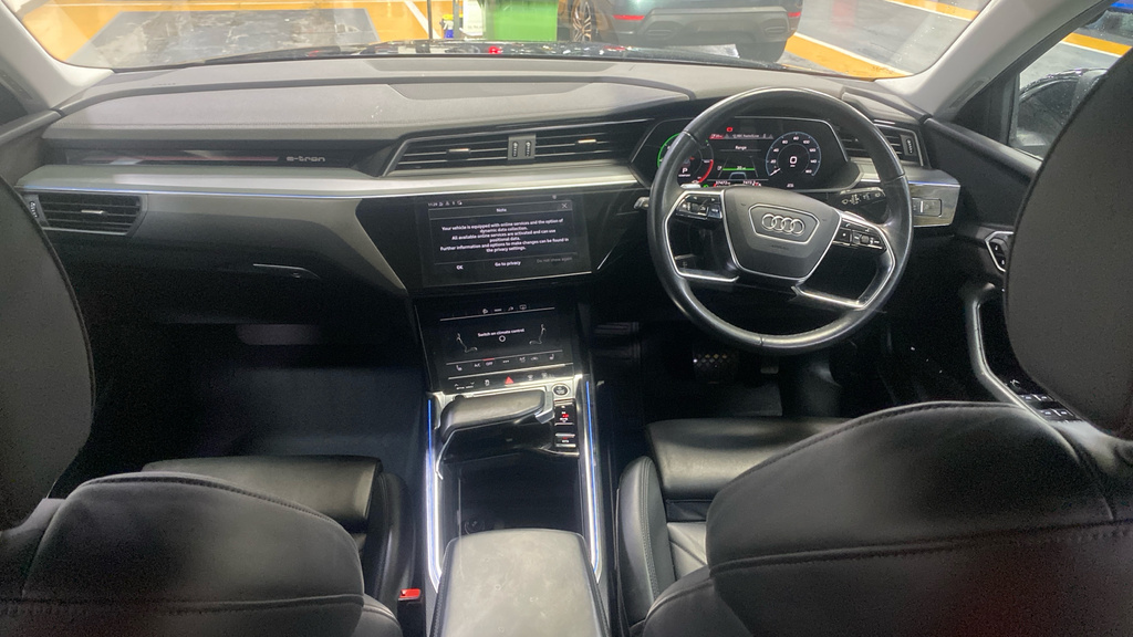Audi E-tron 230Kw 50 Quattro 71Kwh Sport Cs Black #6