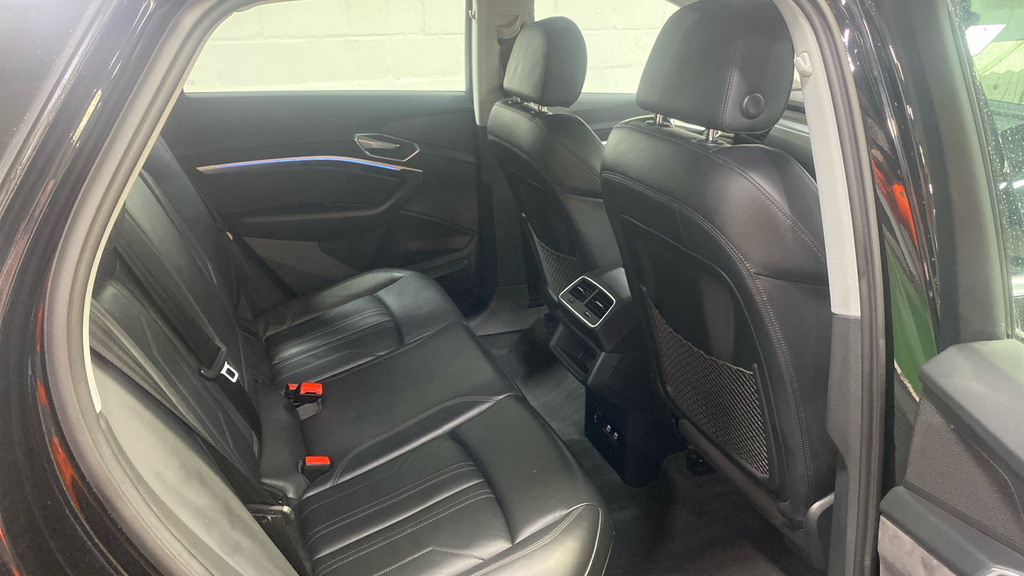Audi E-tron 230Kw 50 Quattro 71Kwh Sport Cs Black #5