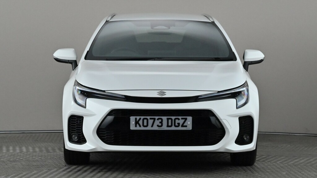 Suzuki Swace 1.8 Hybrid Ultra Cvt White #2