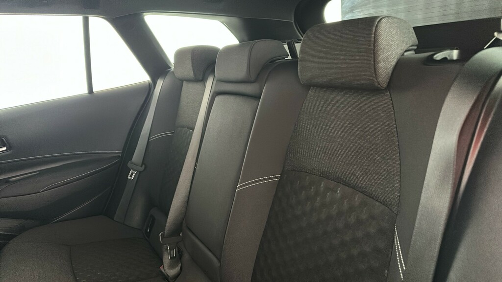 Suzuki Swace Motion Hev Cvt 1.8 Silver #18