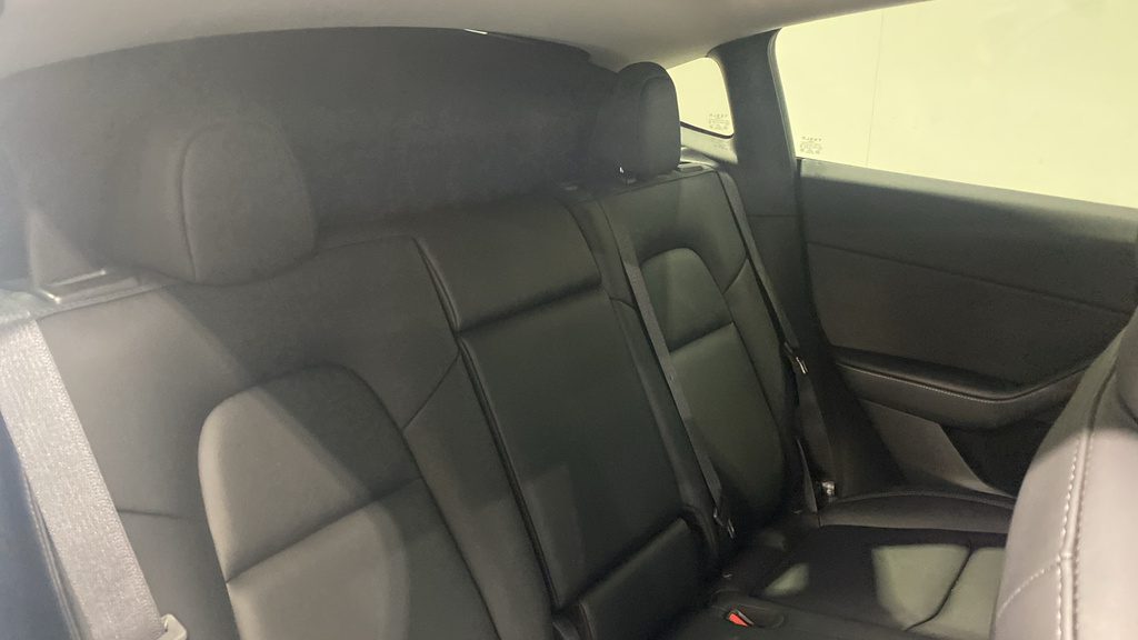 Tesla Model Y Long Range Awd White #4