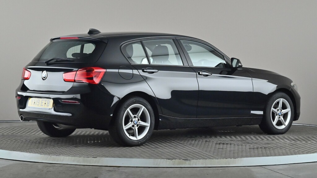 BMW 1 Series 116D Se Business Navservotronic YA19ETB Black #6