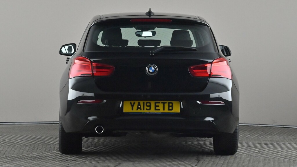 BMW 1 Series 116D Se Business Navservotronic YA19ETB Black #5