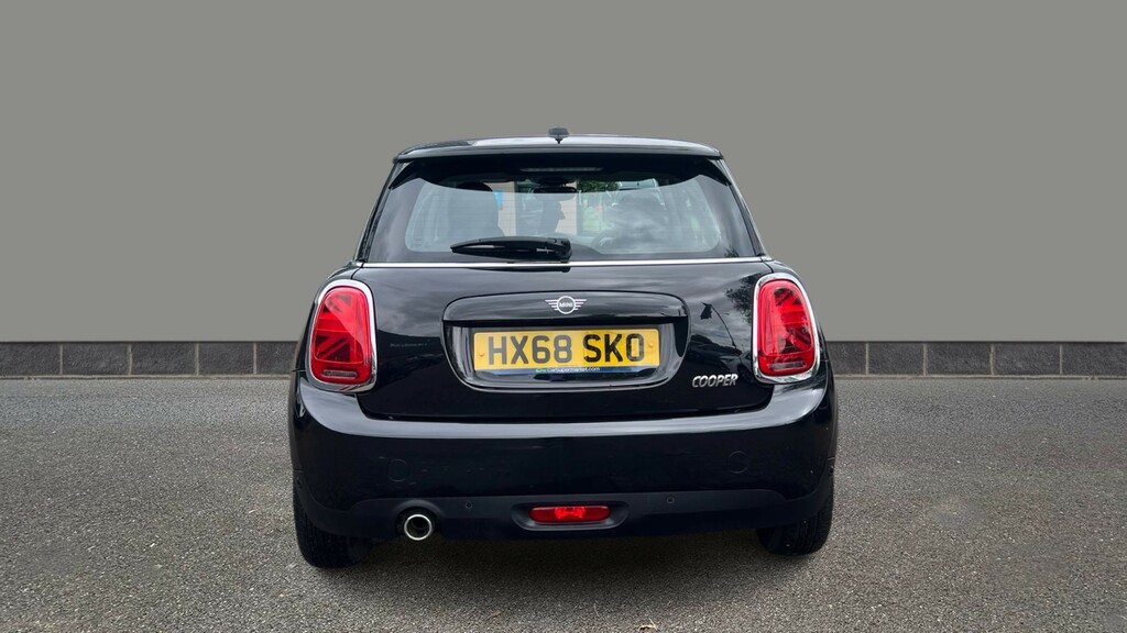 Mini Hatch 1.5 Cooper Classic II HX68SKO Black #5