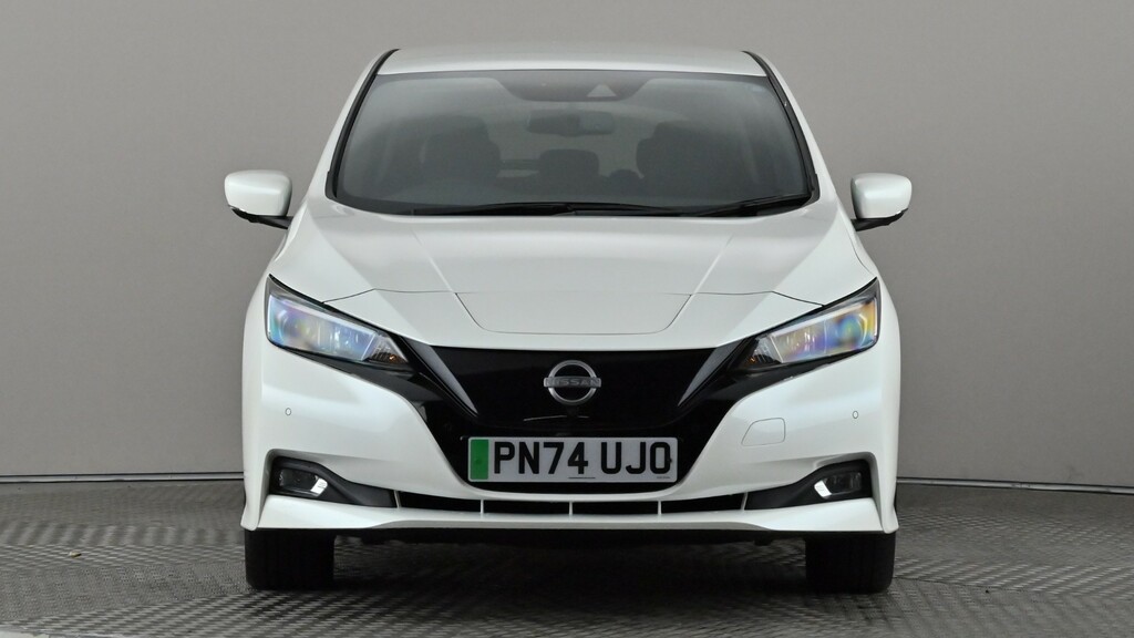 Nissan Leaf 110Kw N-connecta 39Kwh White #2