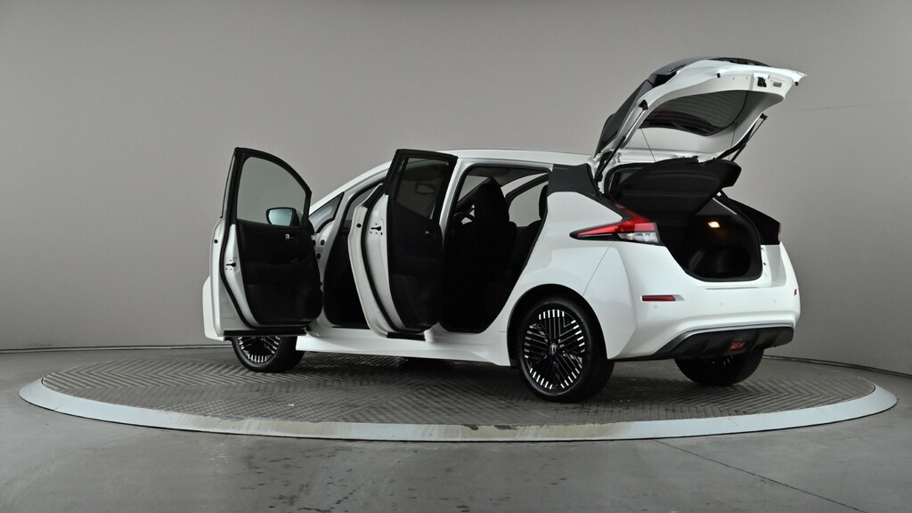Nissan Leaf 110Kw Tekna 39Kwh Black #10