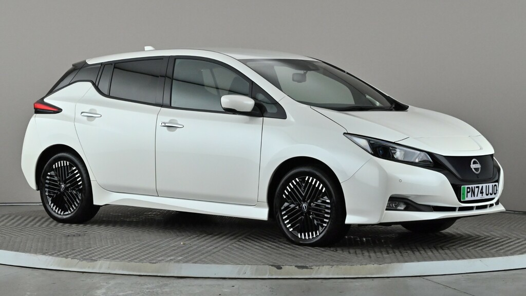 Nissan Leaf 110Kw N-connecta 39Kwh White