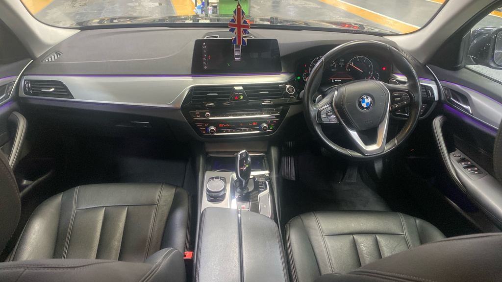 BMW 5 Series 520D Se Grey #6
