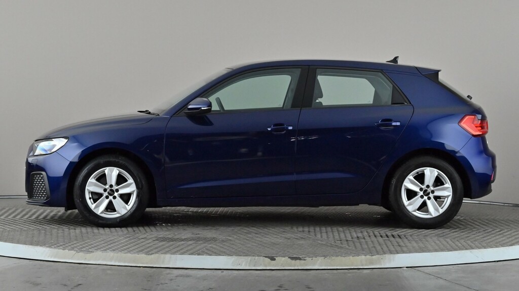 Audi A1 30 Tfsi 110 Technik S Tronic YR73FGO Blue #3