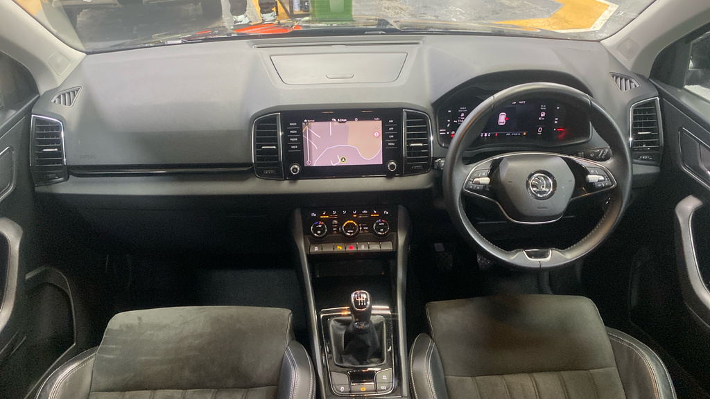 Skoda Karoq 1.0 Tsi 116 Se L Black #4