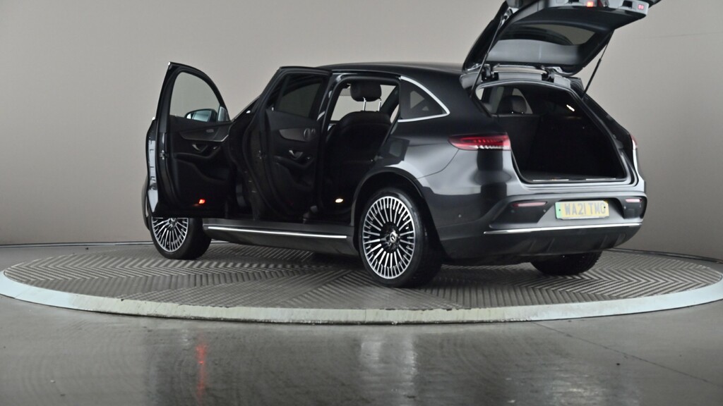 Mercedes-Benz EQC Amg Line Blue #10