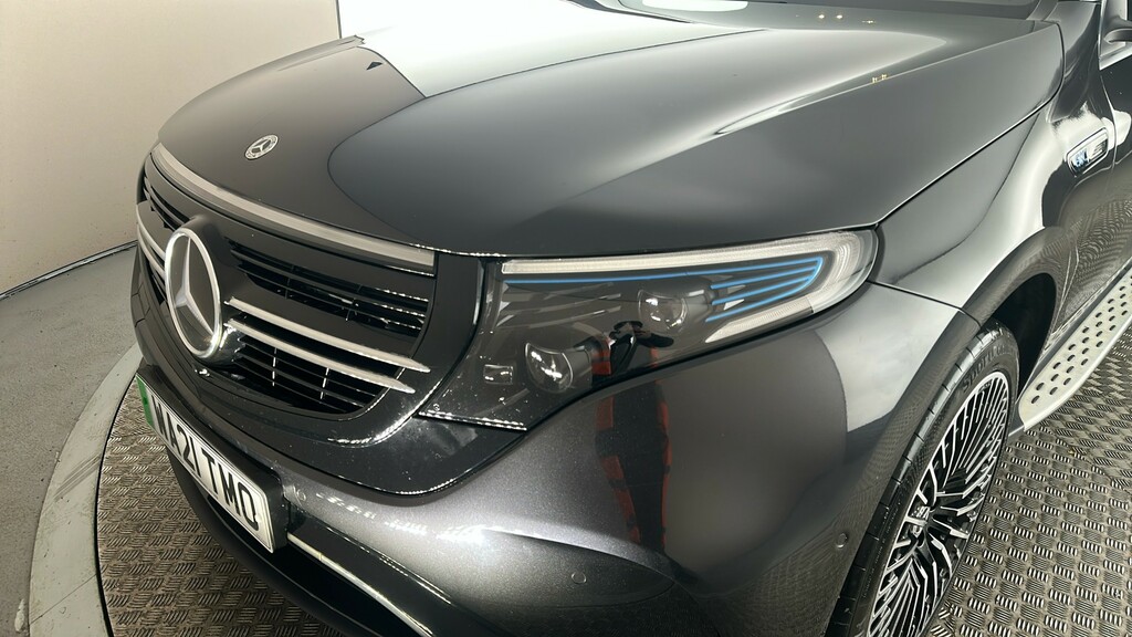 Mercedes-Benz EQC Amg Line Blue #14