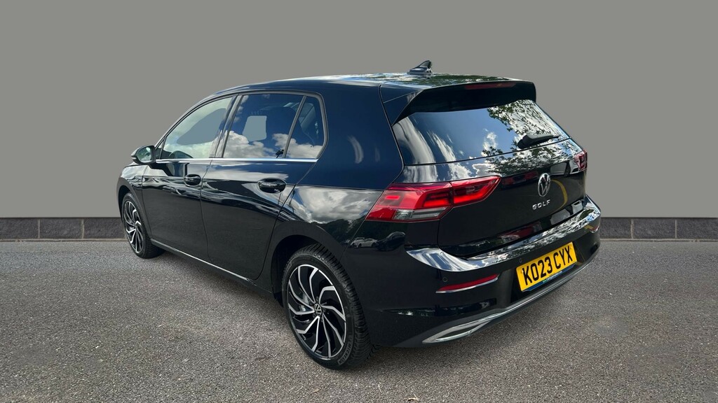 Volkswagen Golf 1.5 Tsi Style Edition KO23CYX Black #4