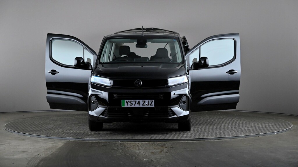 Vauxhall Combo-e Life 52Kwh Ultimate 7.4Kw Charger Blue #8