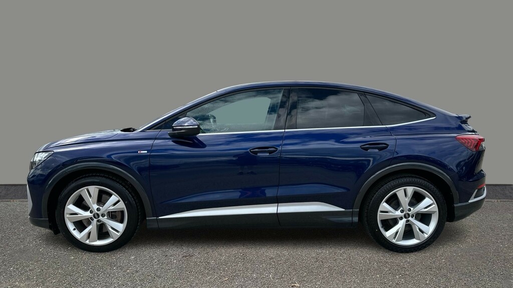 Audi Q4 E Tron 150Kw 40 82Kwh S Line NL23WBV Blue #3