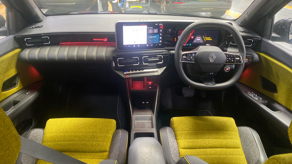 Renault 5 E-Tech Comfort Range 52Kwh Iconic Five Black #6