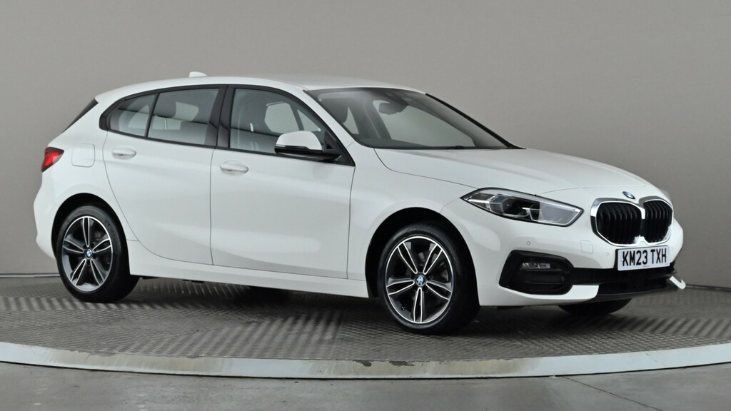 BMW 1 Series 118I 136 Sport Step Live Cockpit Pro White