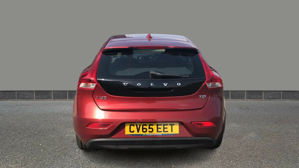Volvo V40 T2 122 Se Red #5