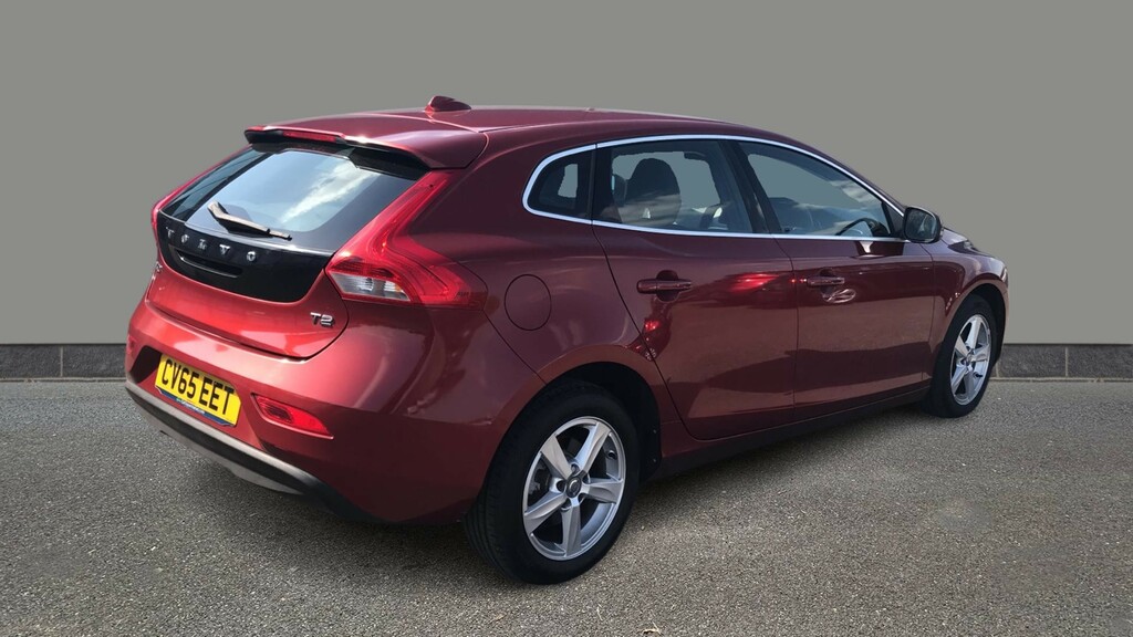 Volvo V40 T2 122 Se Red #6