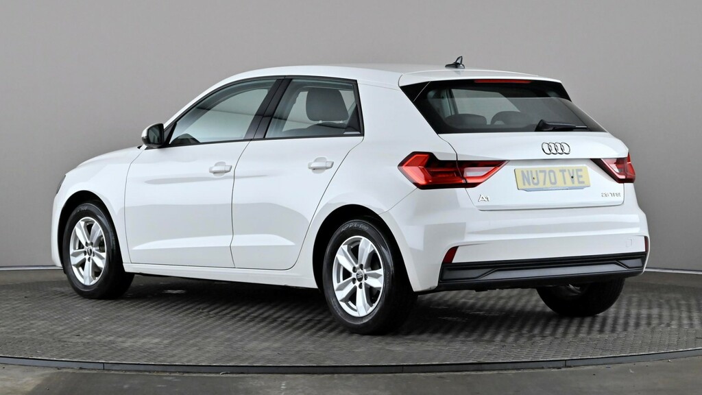 Audi A1 25 Tfsi Technik White #4