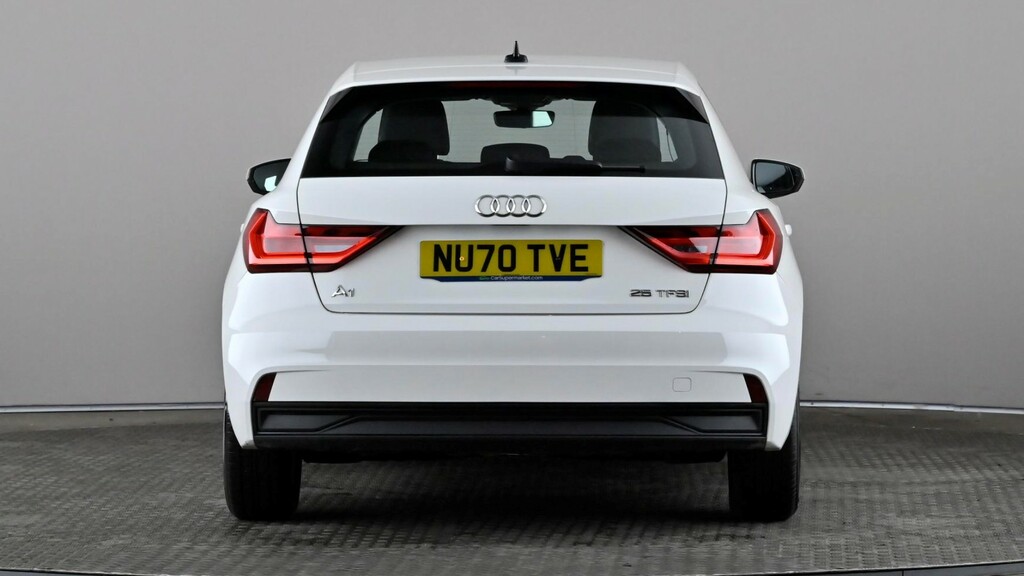Audi A1 25 Tfsi Technik White #5