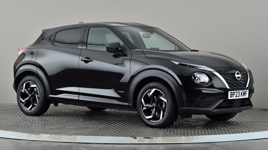 Nissan Juke 1.6 Hybrid N-connecta Black