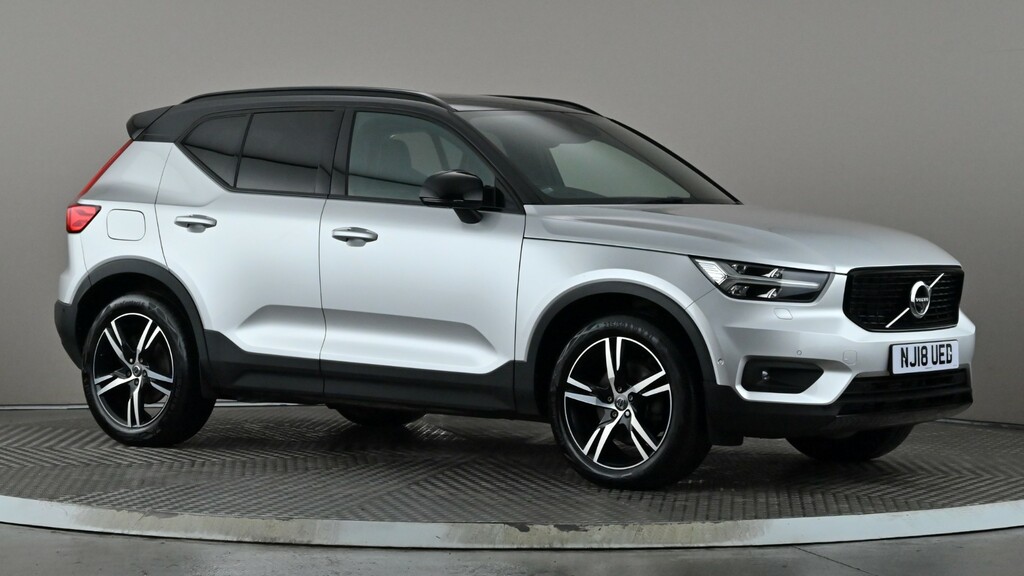 Volvo XC40 2.0 D4 190 First Edition Awd Geartronic NJ18UED Silver
